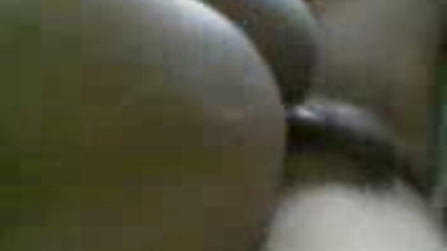 A mãe dela atirou a minha vídeo de pornôs salada vol.1