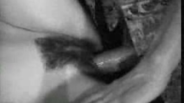 Hardcore TS Bareback com video de sexo com padrasto Cherry Mavrik & Izzy Wilde